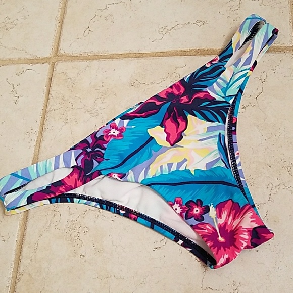Roxy Other - Roxy bikini bottom